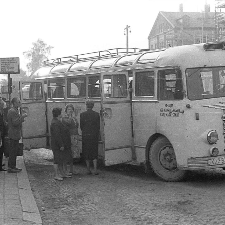 Autobus Haltestelle 1962